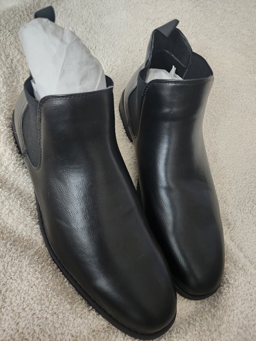 Steve Madden Black Leather Chukka Boots